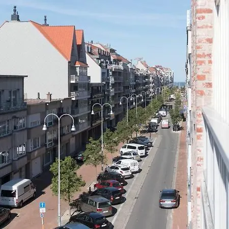 Appartement Fantastic Sunny And Modern Corner Apartment In Center Of Knokke Knokke-Heist