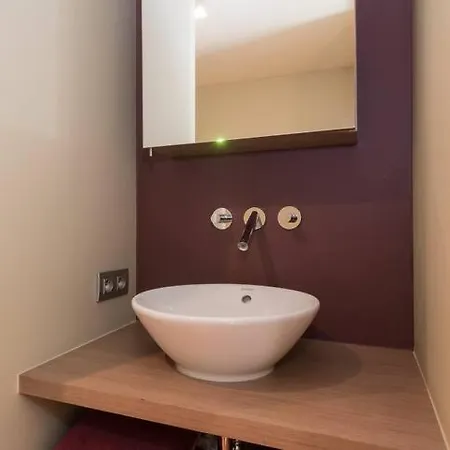 Fantastic Sunny And Modern Corner Apartment In Center Of Knokke
